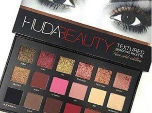 Huda beauty eye shadow